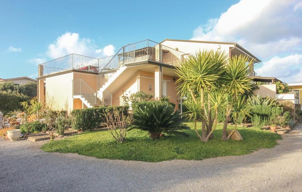 Casa Vacanze Giovanna Сант'Анна-Аррези Экстерьер фото